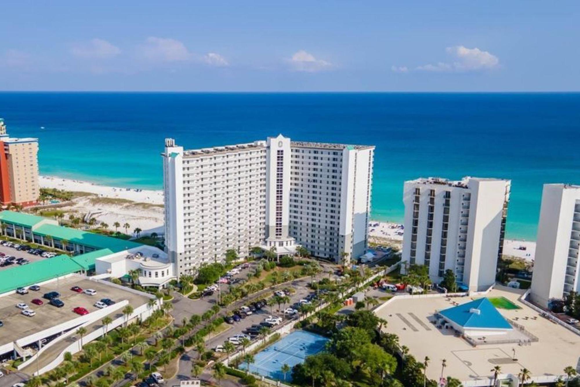 Pelican Beach Resort Condos Destin Exterior photo