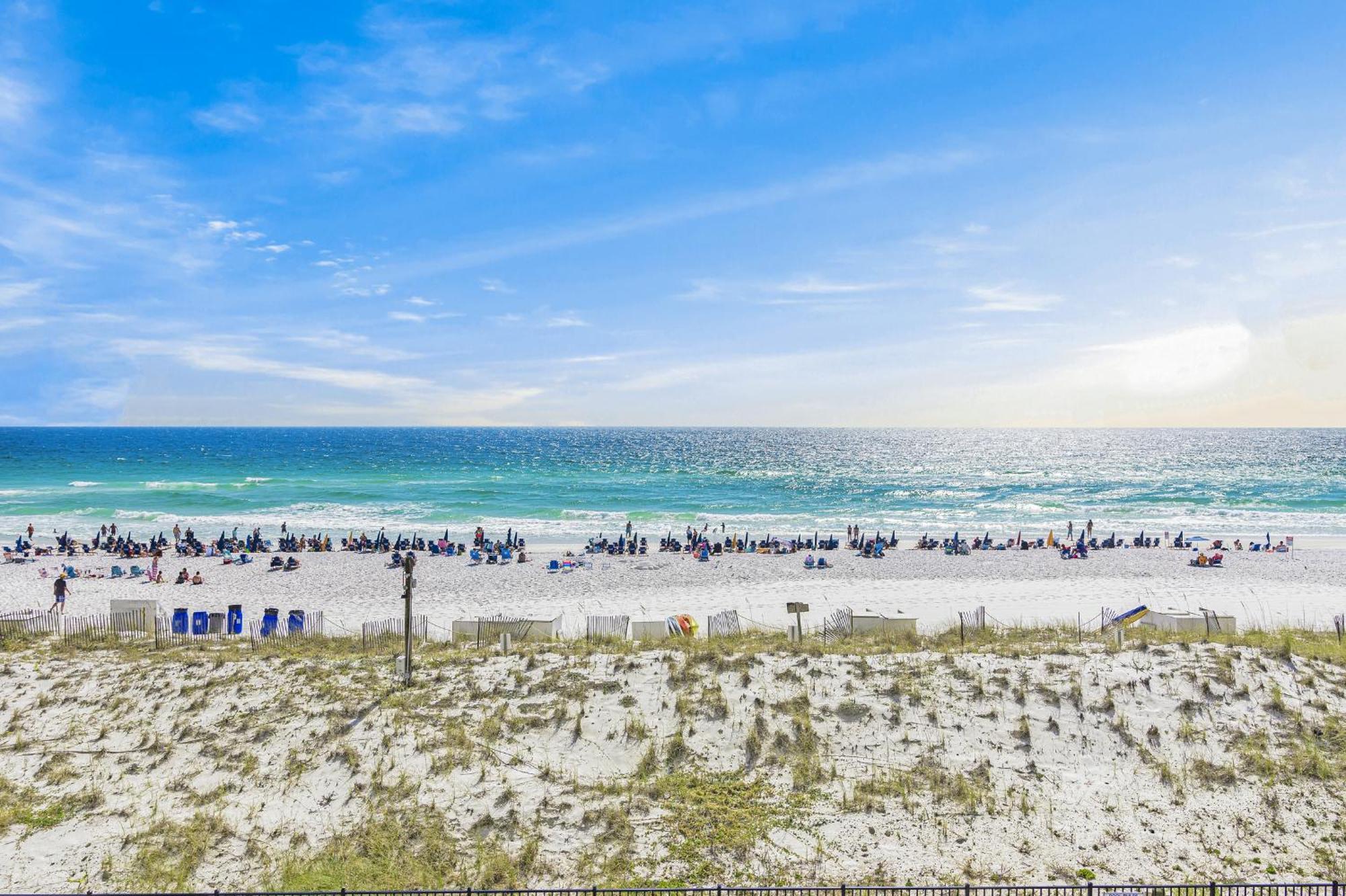 Pelican Beach Resort Condos Destin Exterior photo