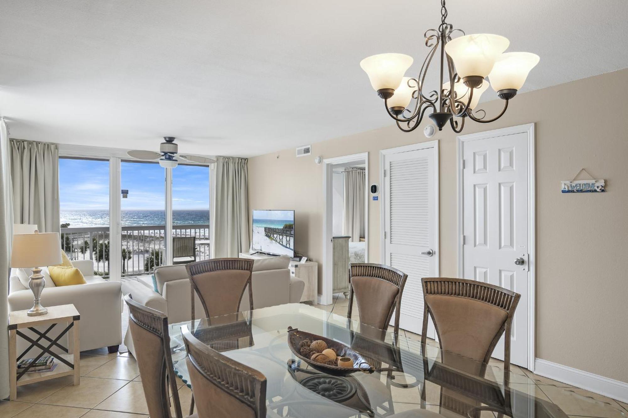 Pelican Beach Resort Condos Destin Room photo